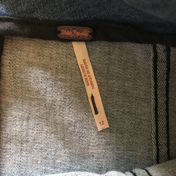 Free people demin mini skirt - Picture 2 of 3